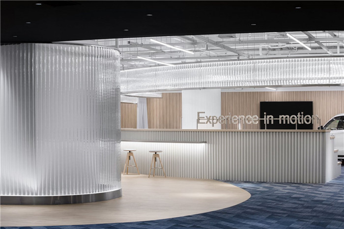 科技感與舒適感并存的創(chuàng)新汽車展廳設(shè)計(jì)方案