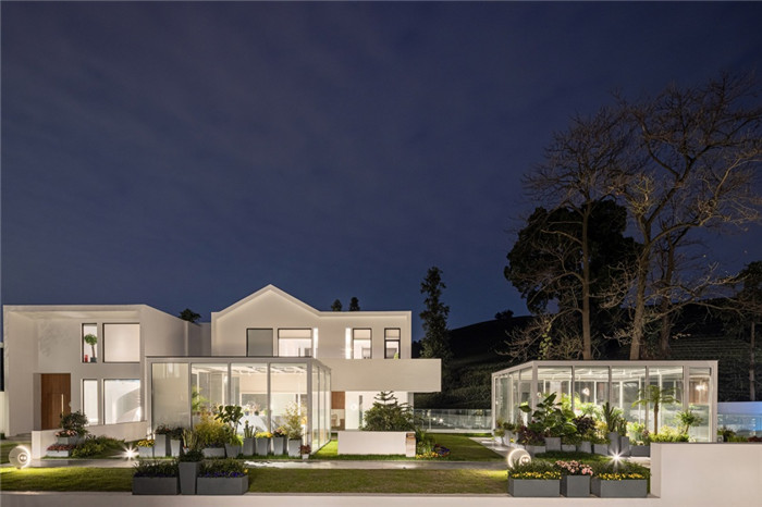 純白色調(diào)杭州陌領(lǐng)融郡精品度假酒店設(shè)計(jì)方案賞析