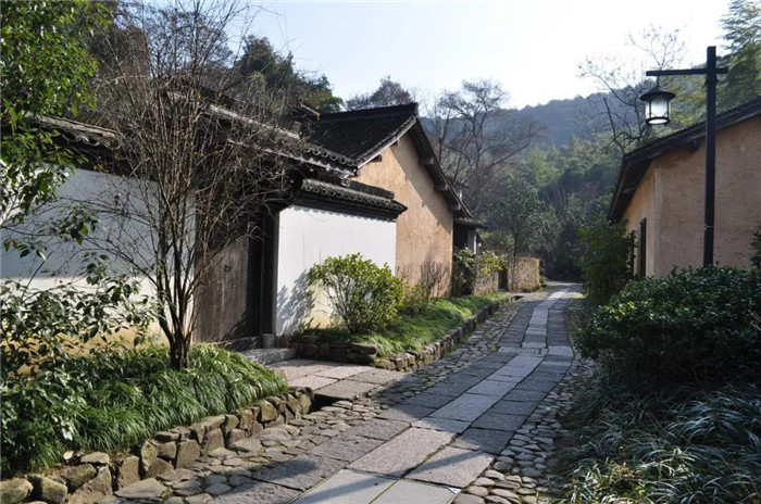 JAYA與杭州法云安縵 天人合一的旅居體驗(yàn) JAYA與杭州法云安縵 天人合一的旅居體驗(yàn)