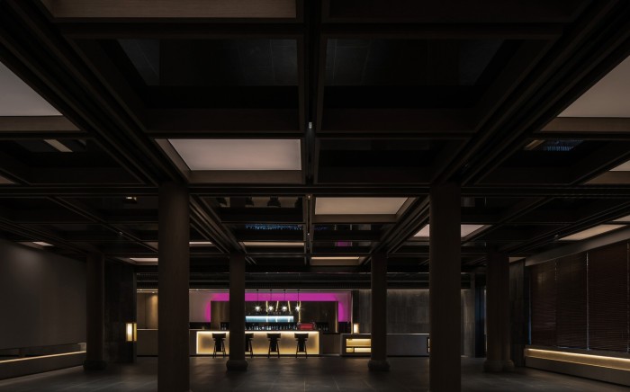 2000平方結(jié)構(gòu)復(fù)雜的老酒店改造設(shè)計方案