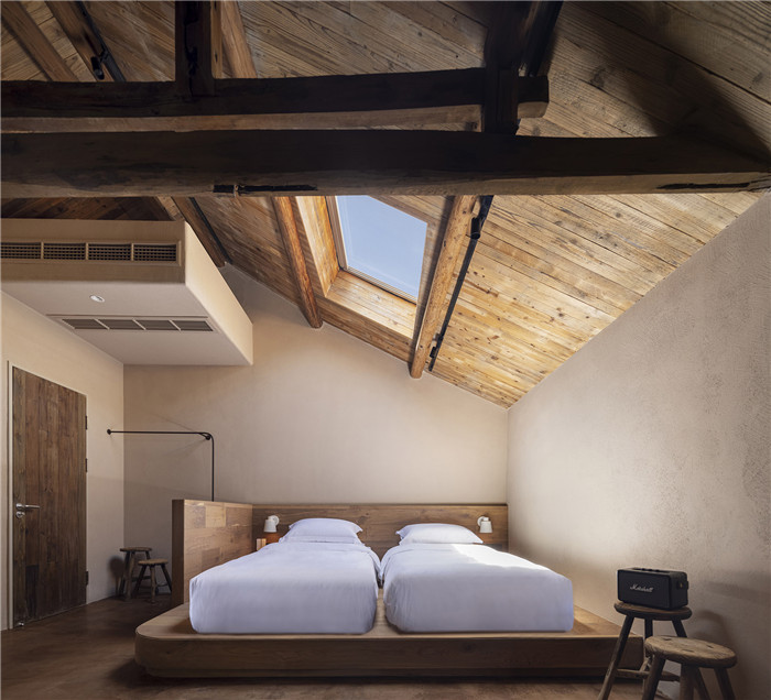 以當(dāng)?shù)丶t粬為靈感的古樸民宿改造設(shè)計(jì) 以當(dāng)?shù)丶t粬為靈感的古樸民宿改造設(shè)計(jì)